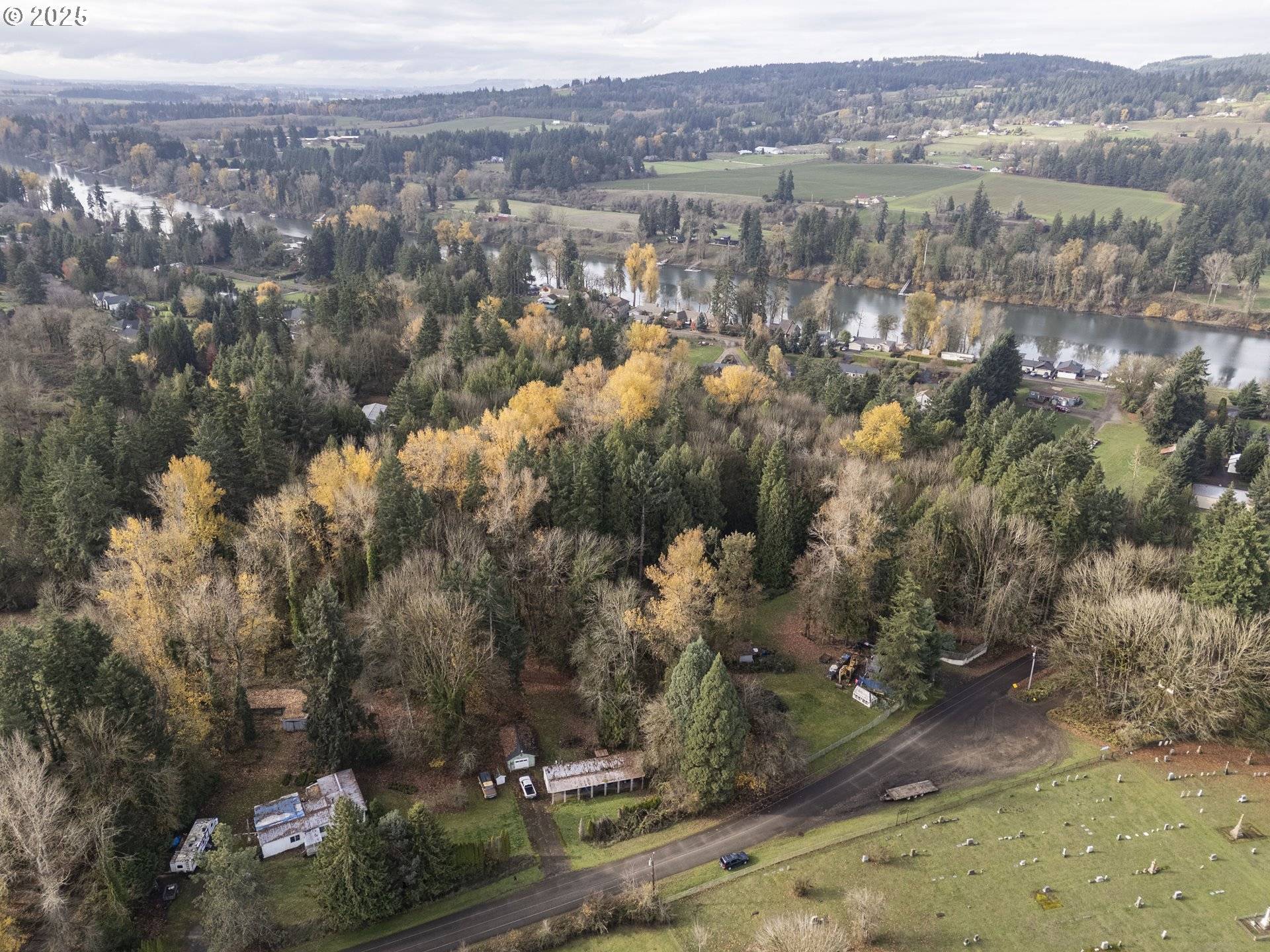 Aurora, OR 97002,23921 NE SCHULTZ RD