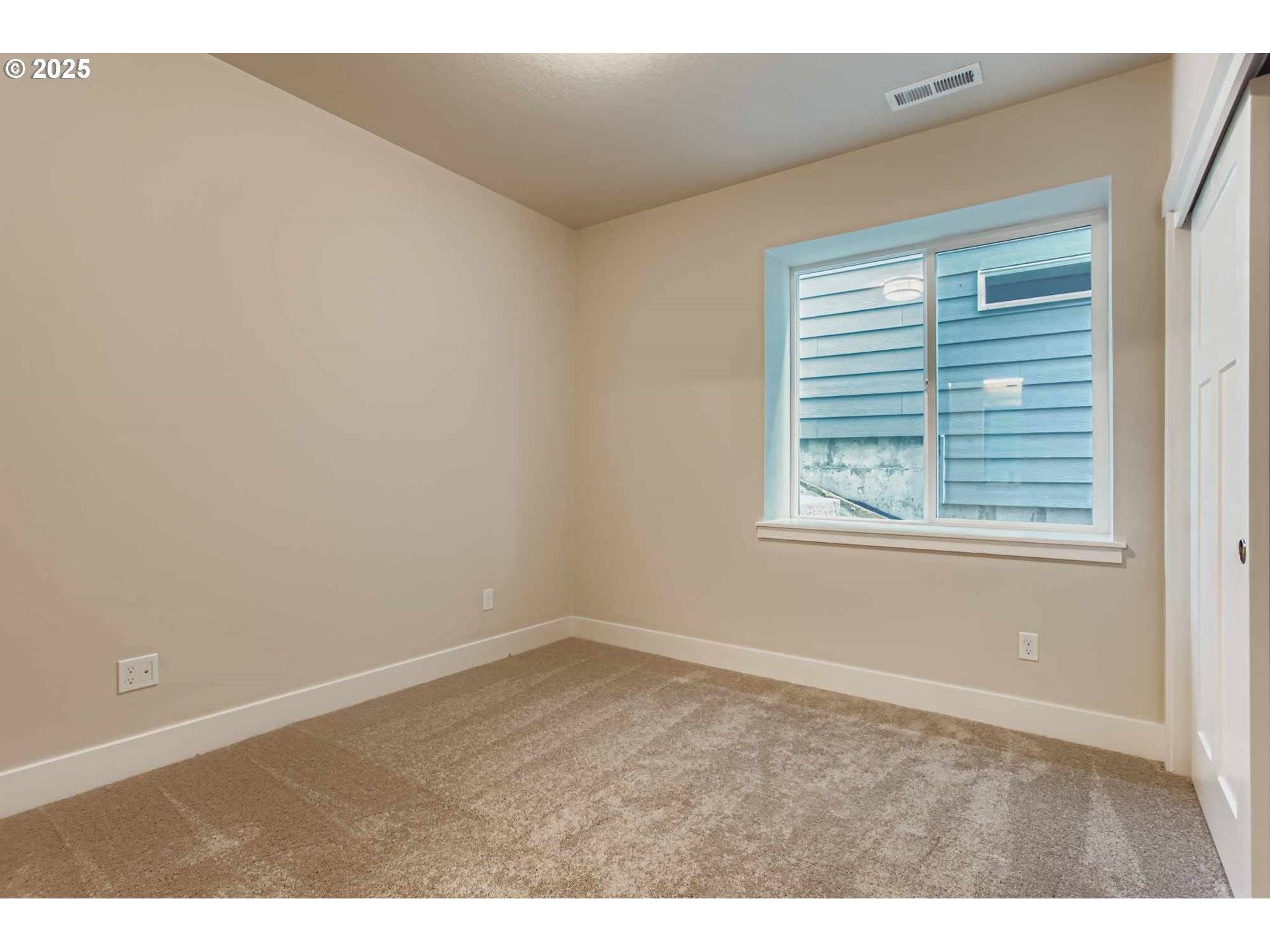 Portland, OR 97229,12971 NW Ramona LN #DA1