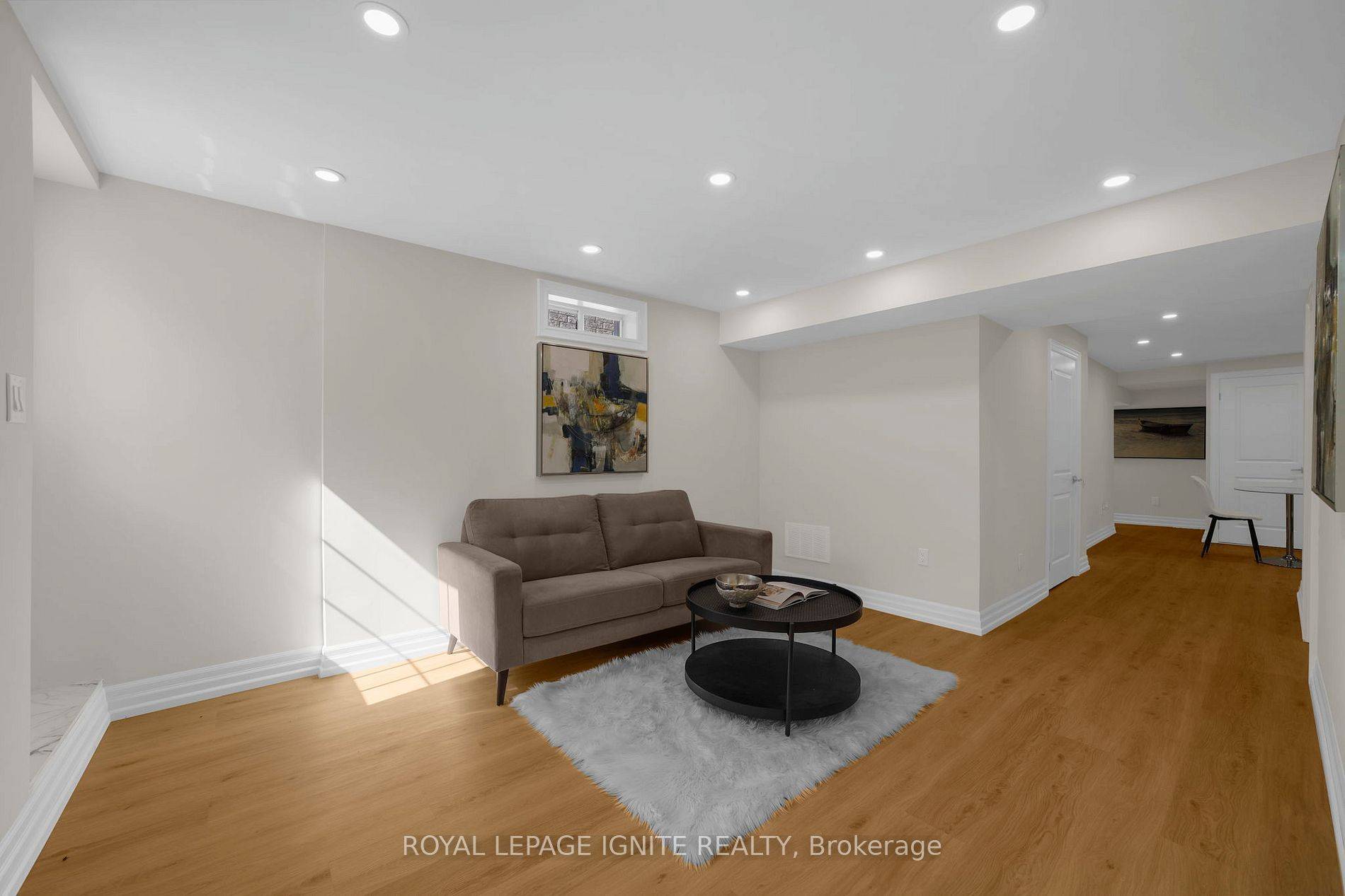 Toronto E11, ON M1B 6B2,30 Blackbird Gate