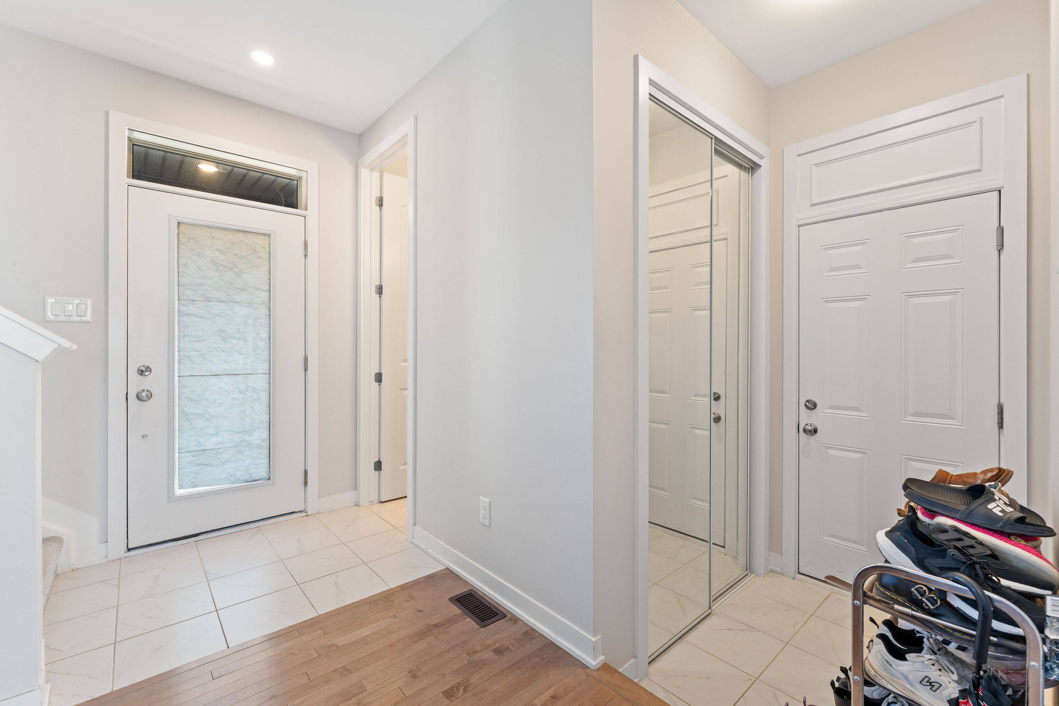 Barrhaven, ON K2J 6X4,228 Appalachian CIR