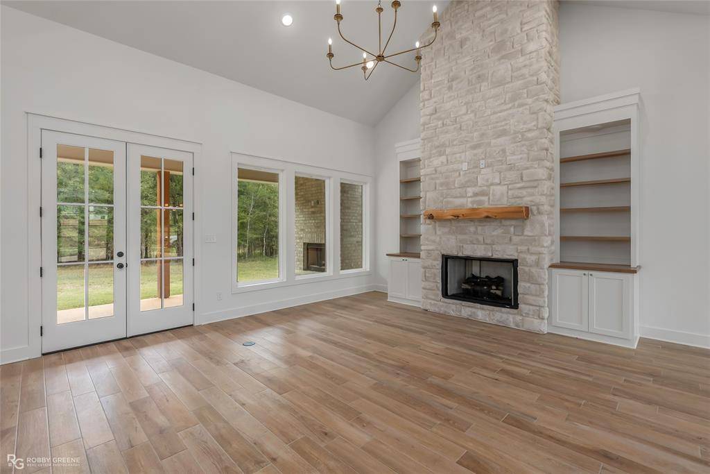 Shreveport, LA 71106,195 Creston Lane