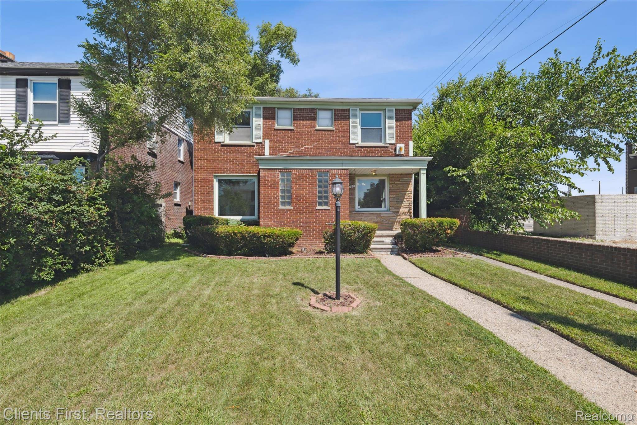 Detroit, MI 48235,19130 Appoline ST