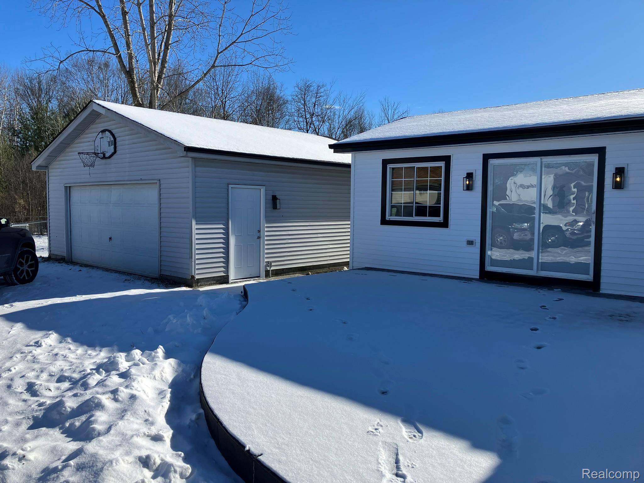 Kimball, MI 48074,1604 Allen RD