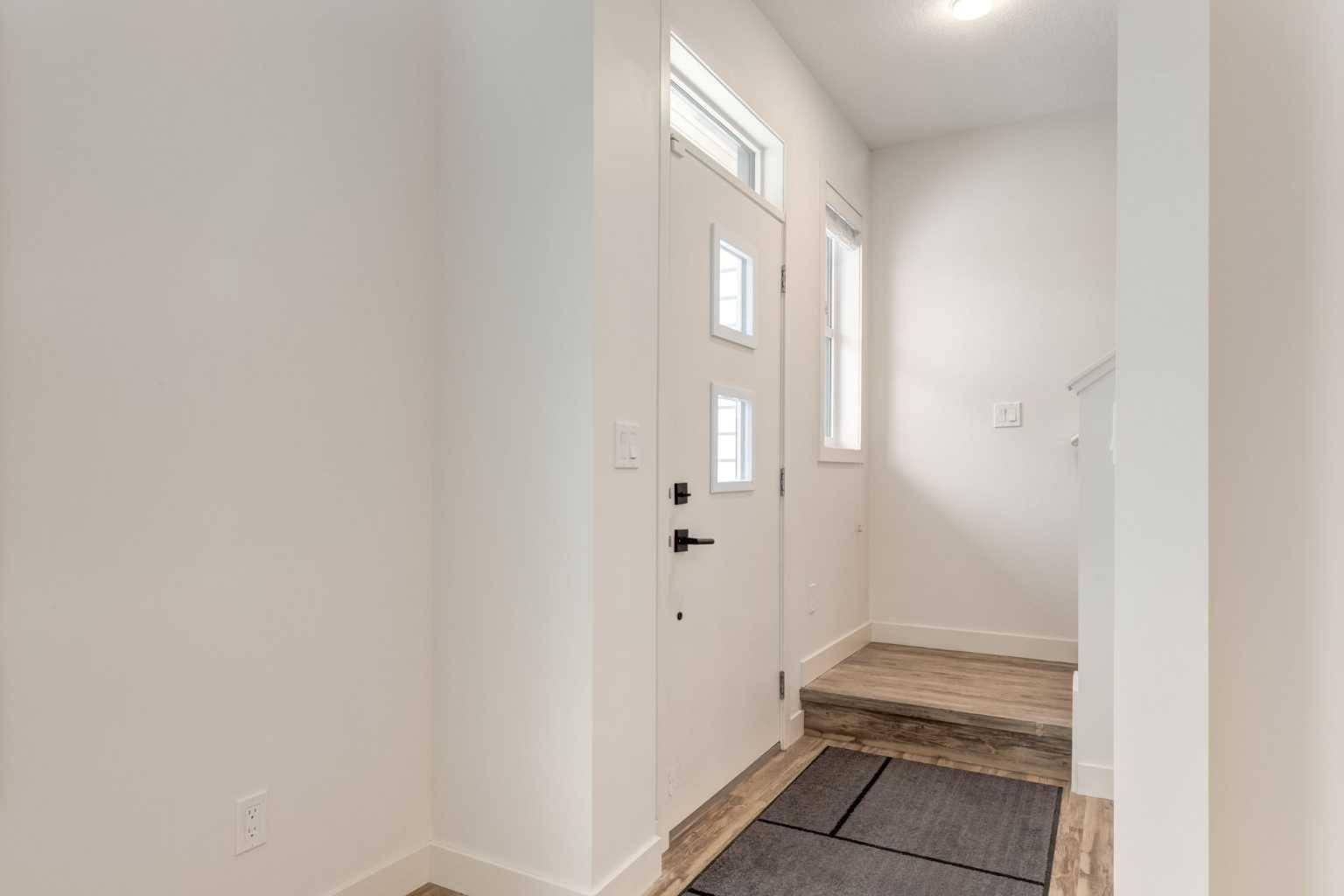 Calgary, AB T2X 4N1,100 Walgrove CT SE #3208