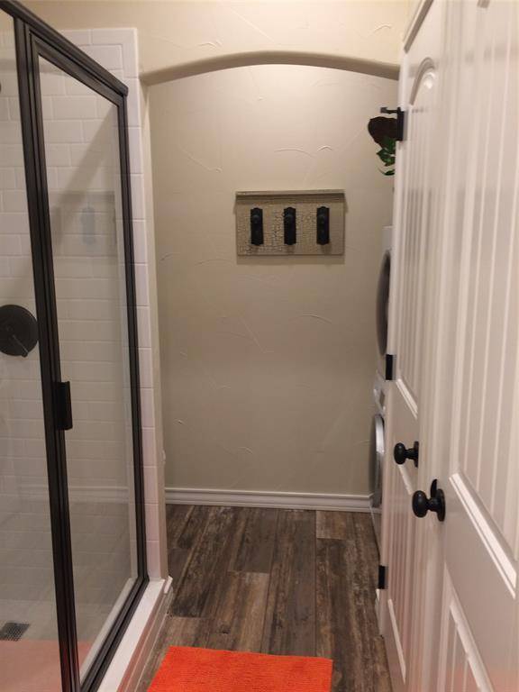 Krum, TX 76249,907 Clearview Street