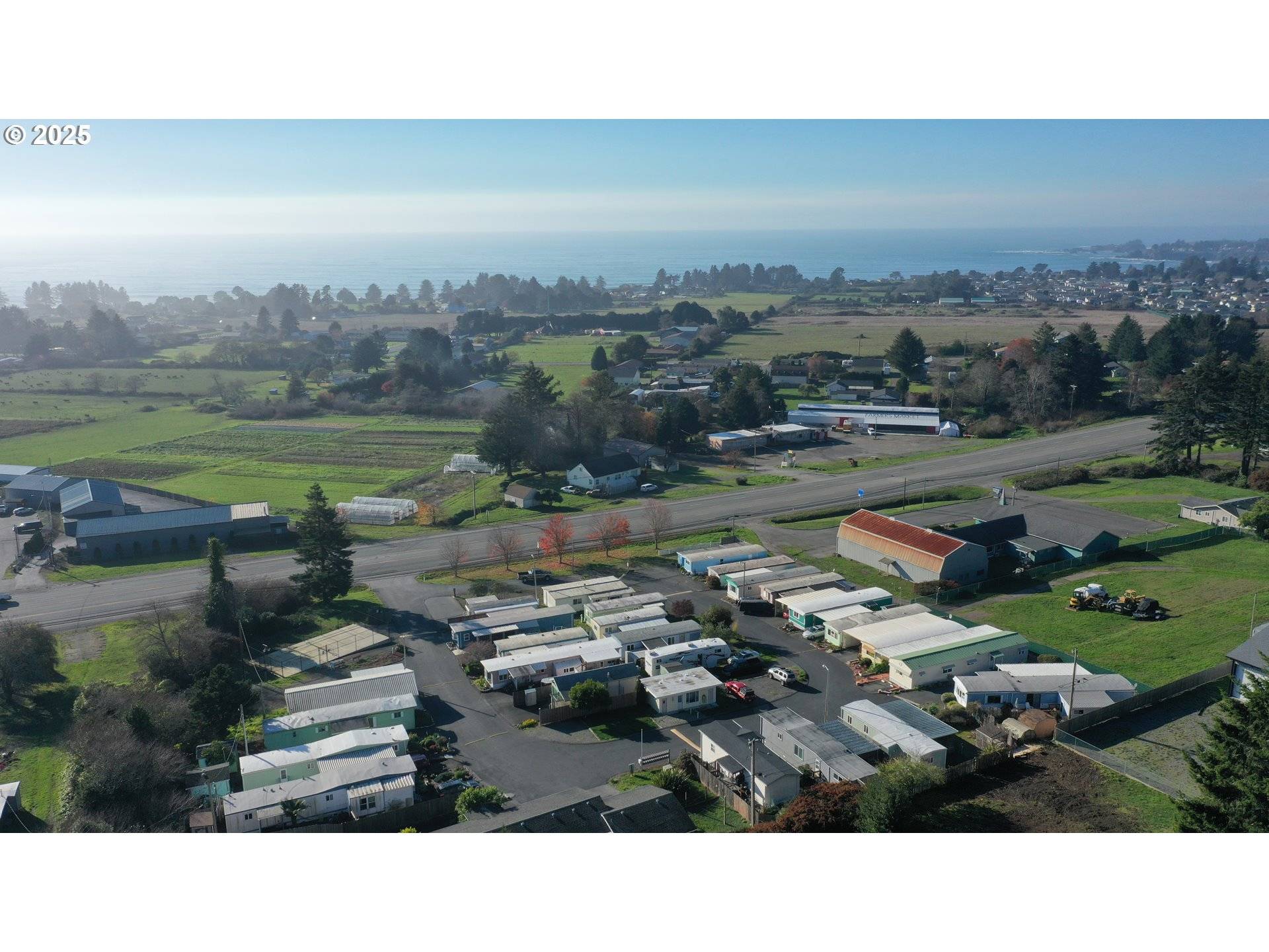 Brookings, OR 97415,15765 S HIGHWAY 101 #4