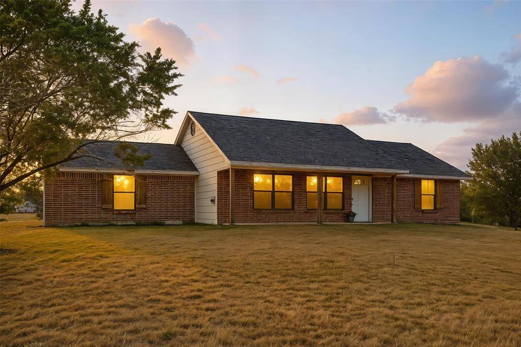 Granbury, TX 76048,900 Bandera Trail