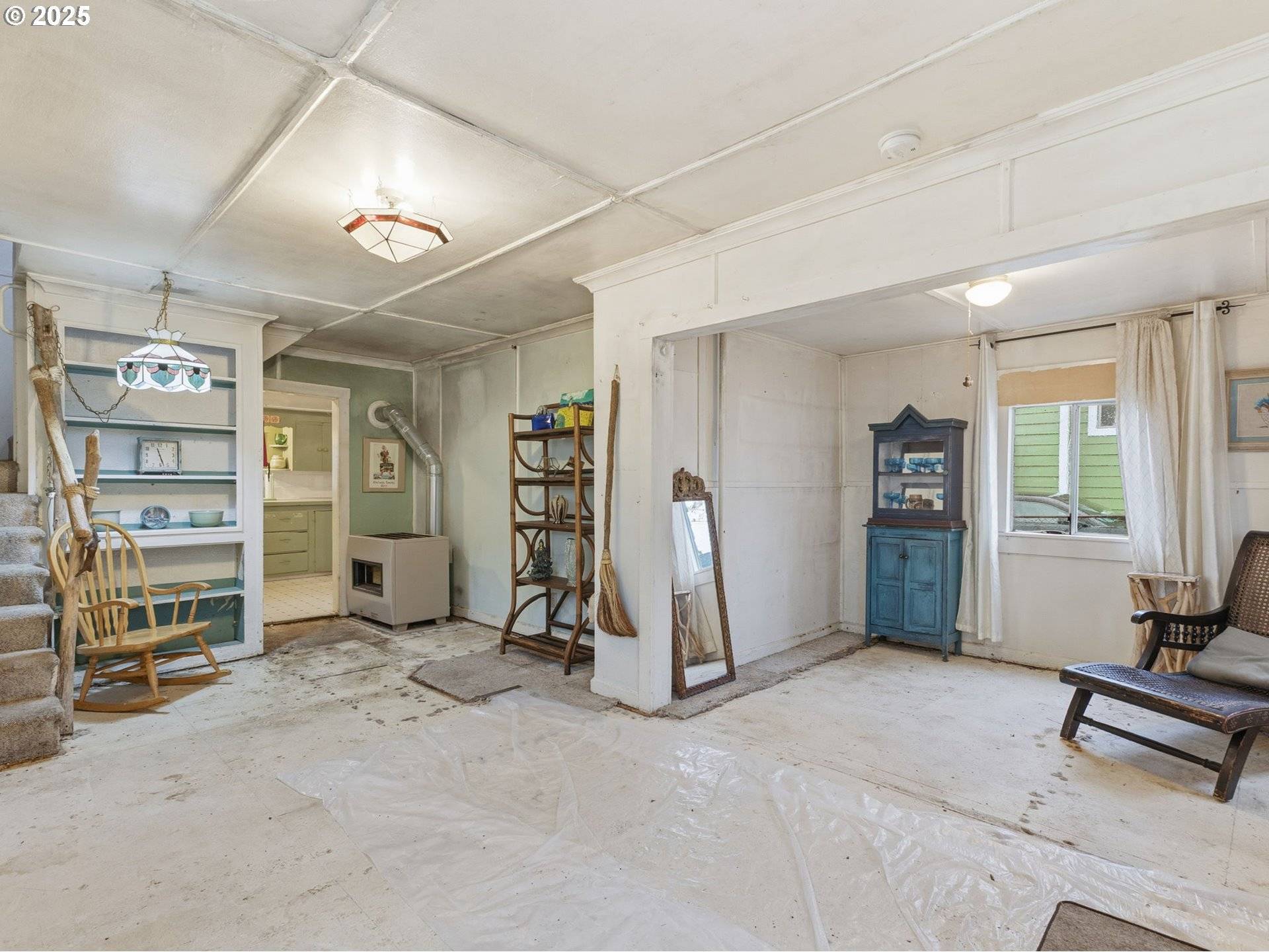 Seaside, OR 97138,731 11TH AVE