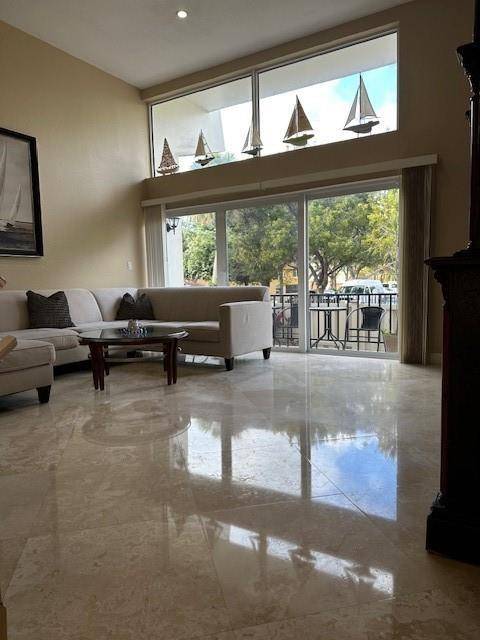 Lauderdale By The Sea, FL 33308,5555 N Ocean Boulevard #45