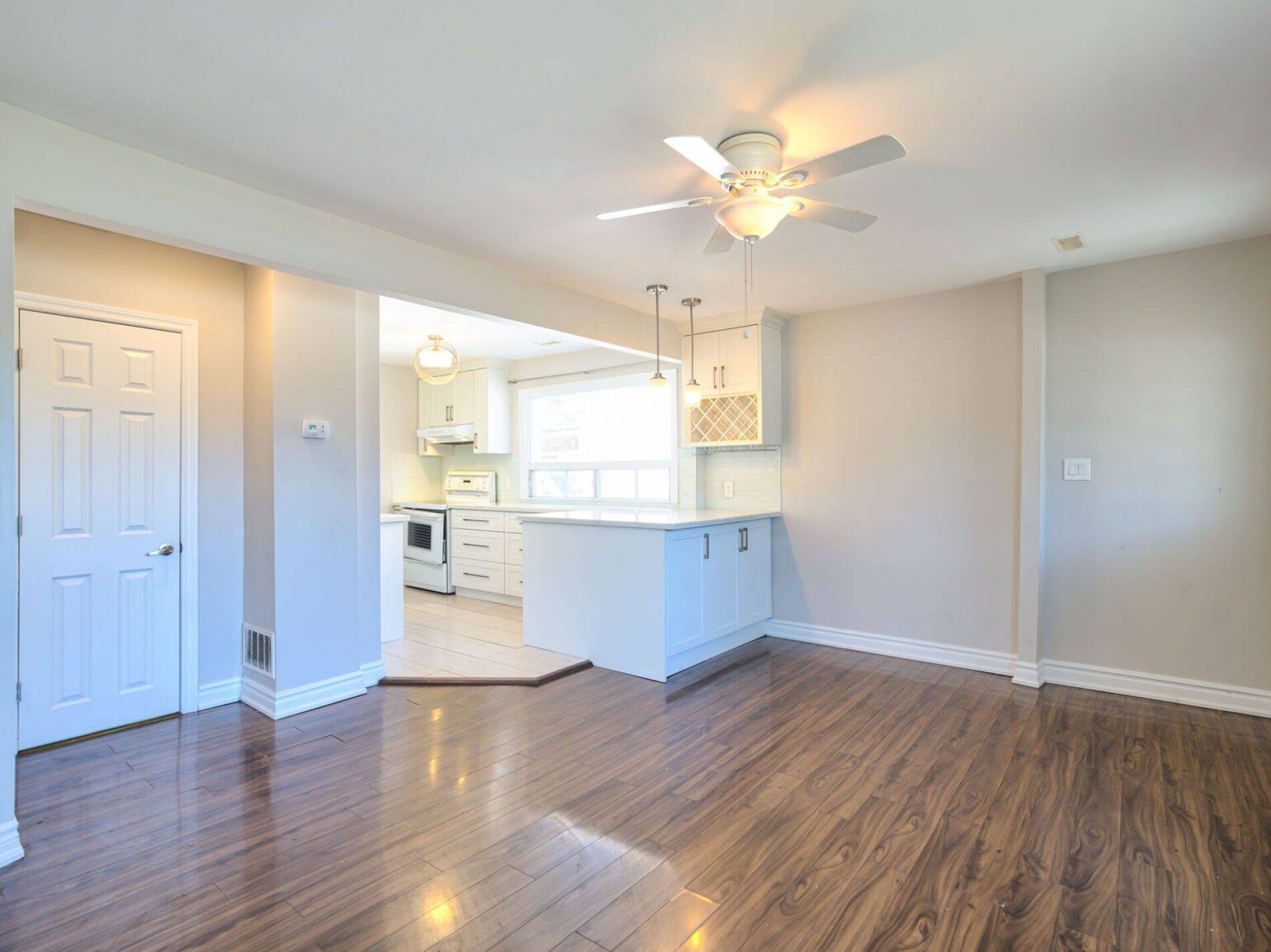 Brampton, ON L6Y 1G8,72 Frederick ST