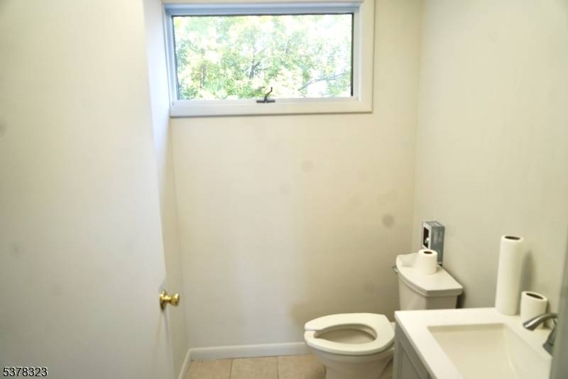 Ramsey Boro, NJ 07446,29 Church St