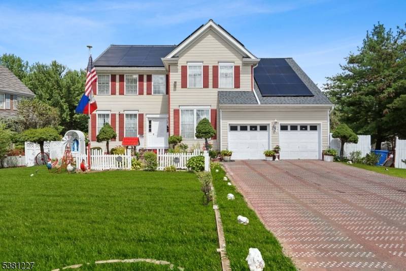 Monroe Twp., NJ 08831,2 Golfview Ct