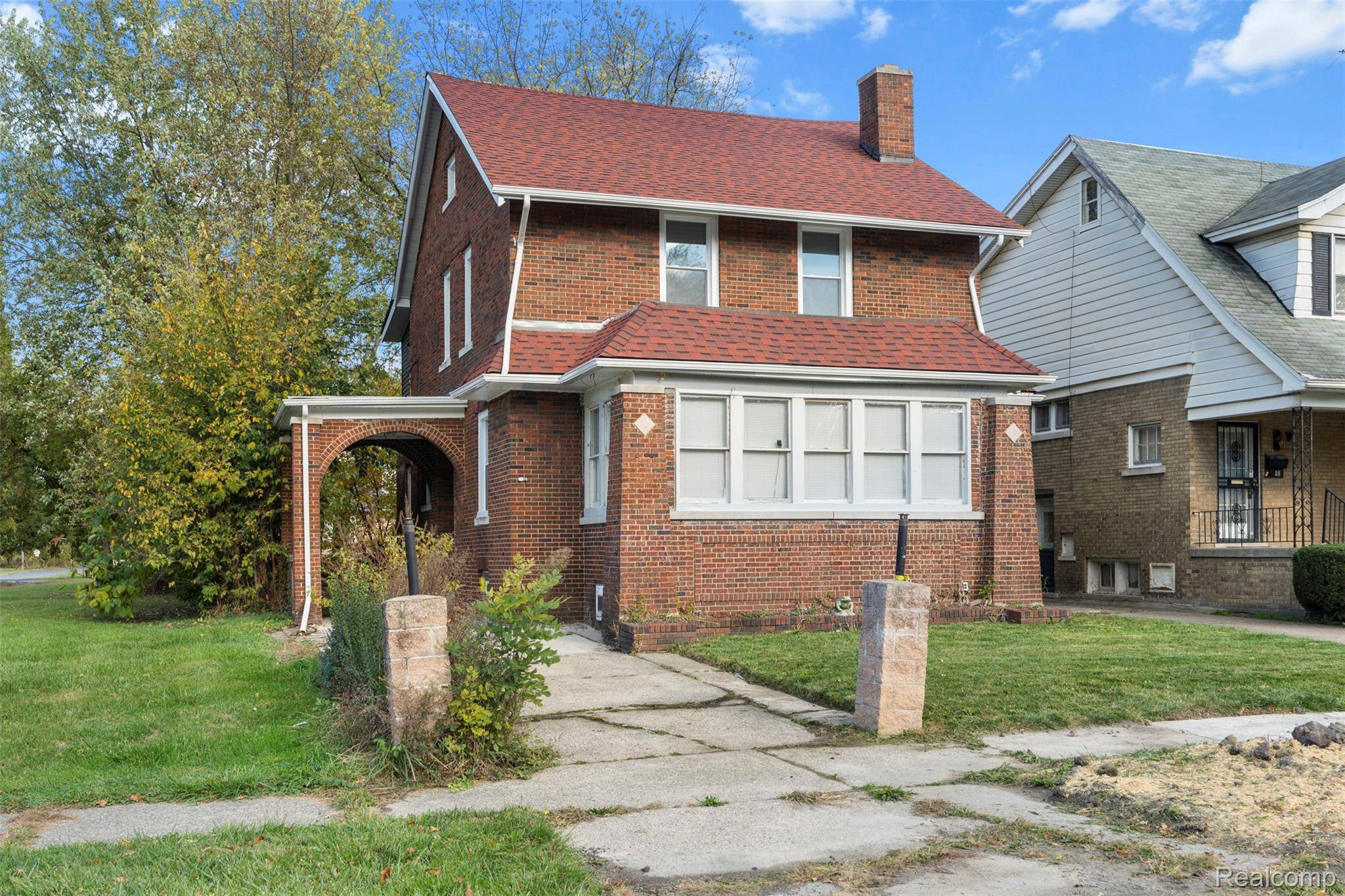 Detroit, MI 48215,388 Chalmers AVE