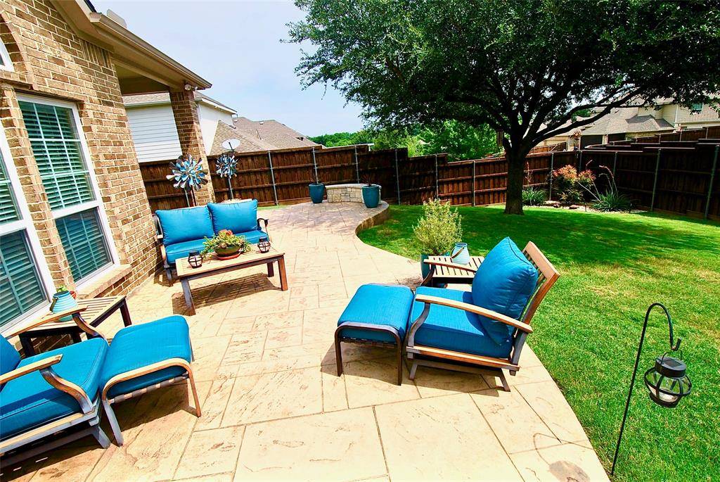 Desoto, TX 75115,404 Rainier Street