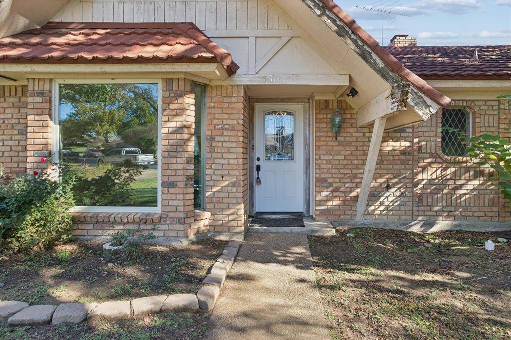 Bedford, TX 76021,3316 Bobwhite Drive