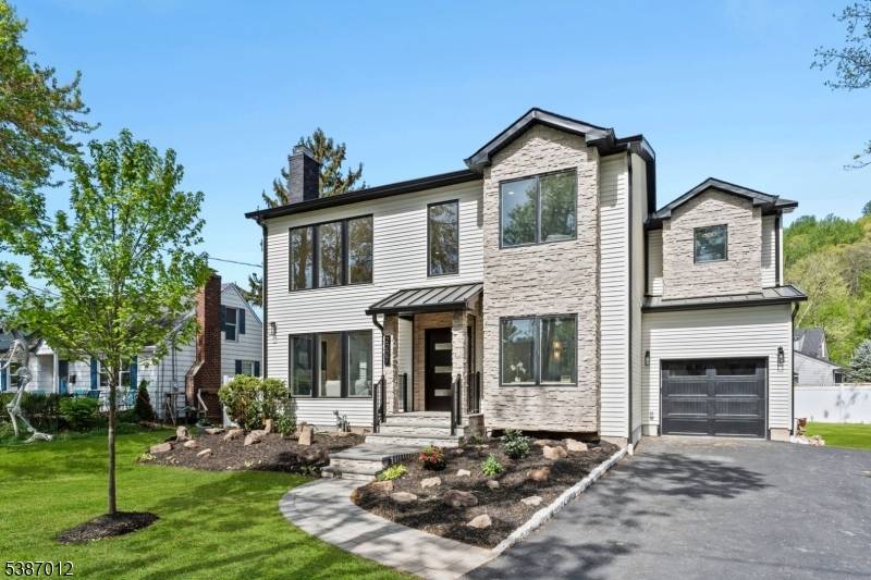 Scotch Plains Twp., NJ 07076,2227 Pine Ter