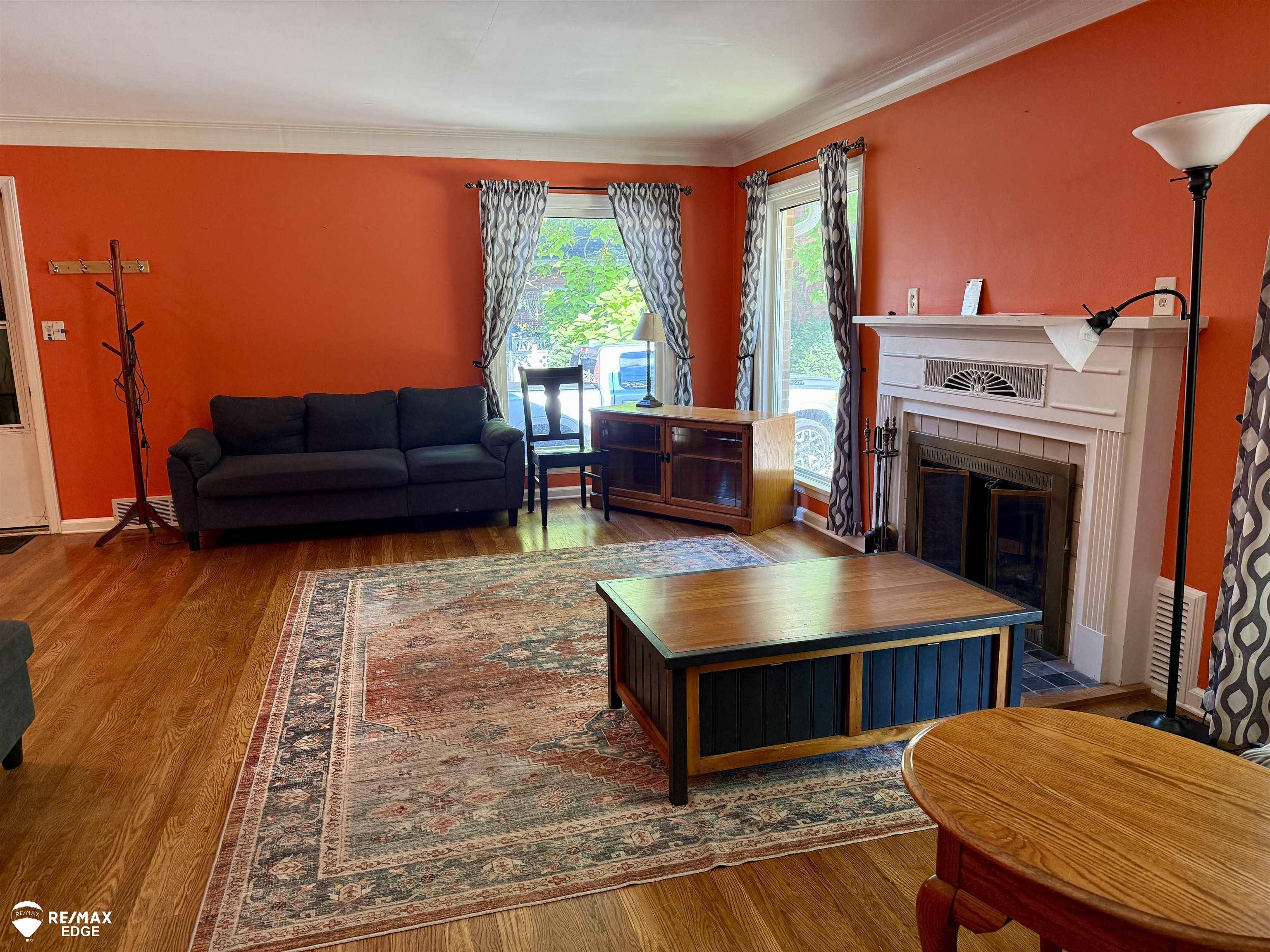 Owosso, MI 48867,418 E Oliver ST