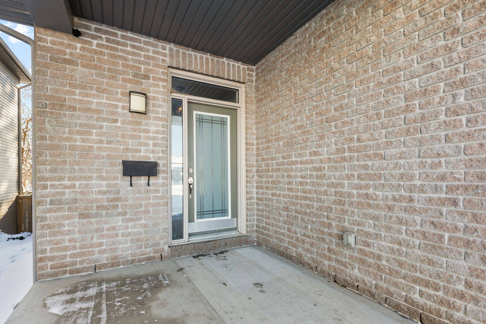 Leitrim, ON K1T 0N1,779 Fiddlehead ST