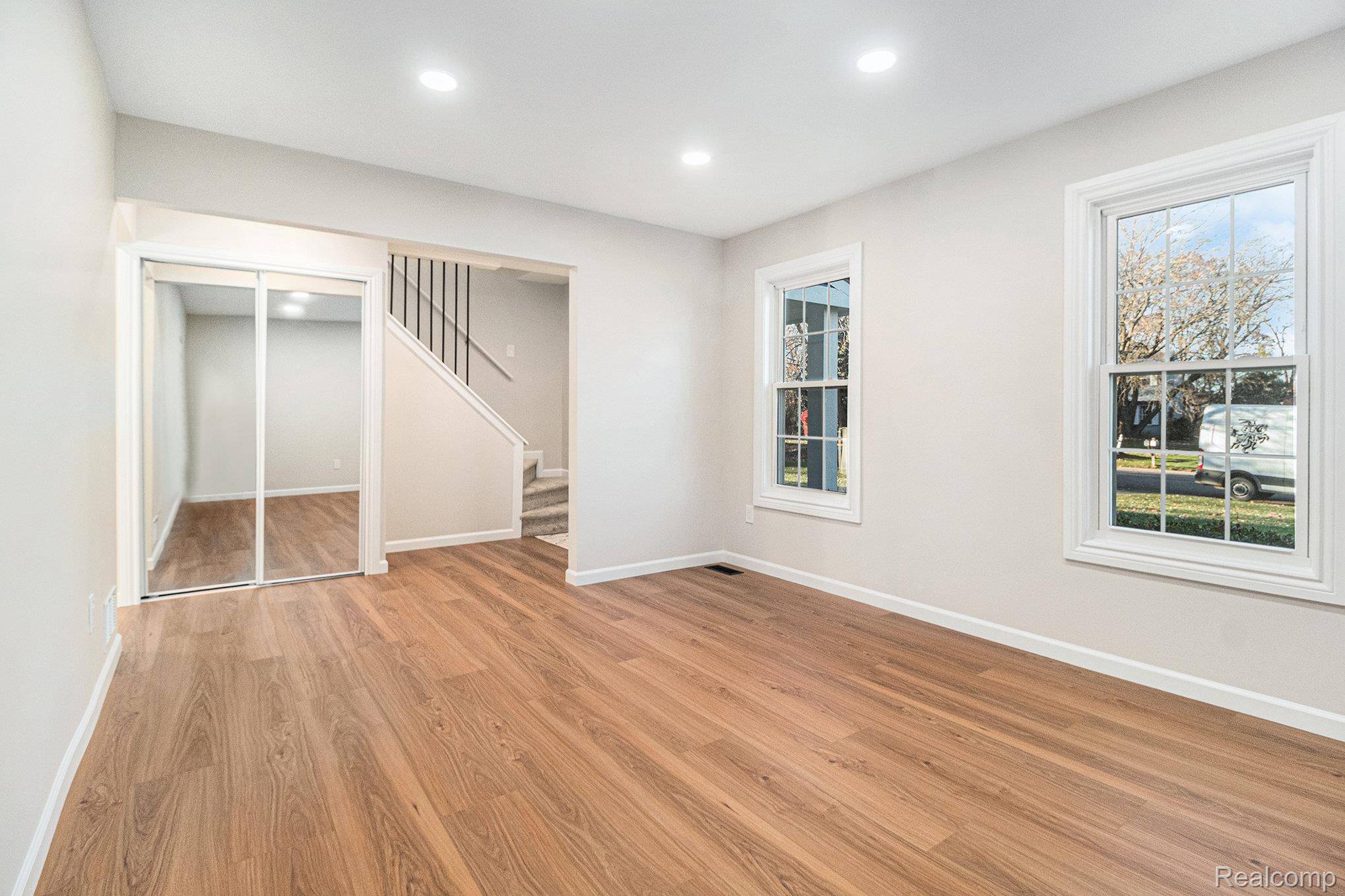 Wixom, MI 48393,3601 Loon Lake RD