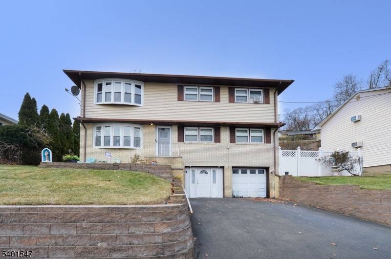 Hawthorne Boro, NJ 07506,48 MARY STREET