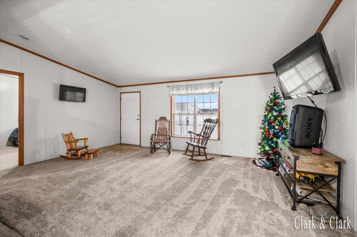 Howard City, MI 49329,15139 2nd ST