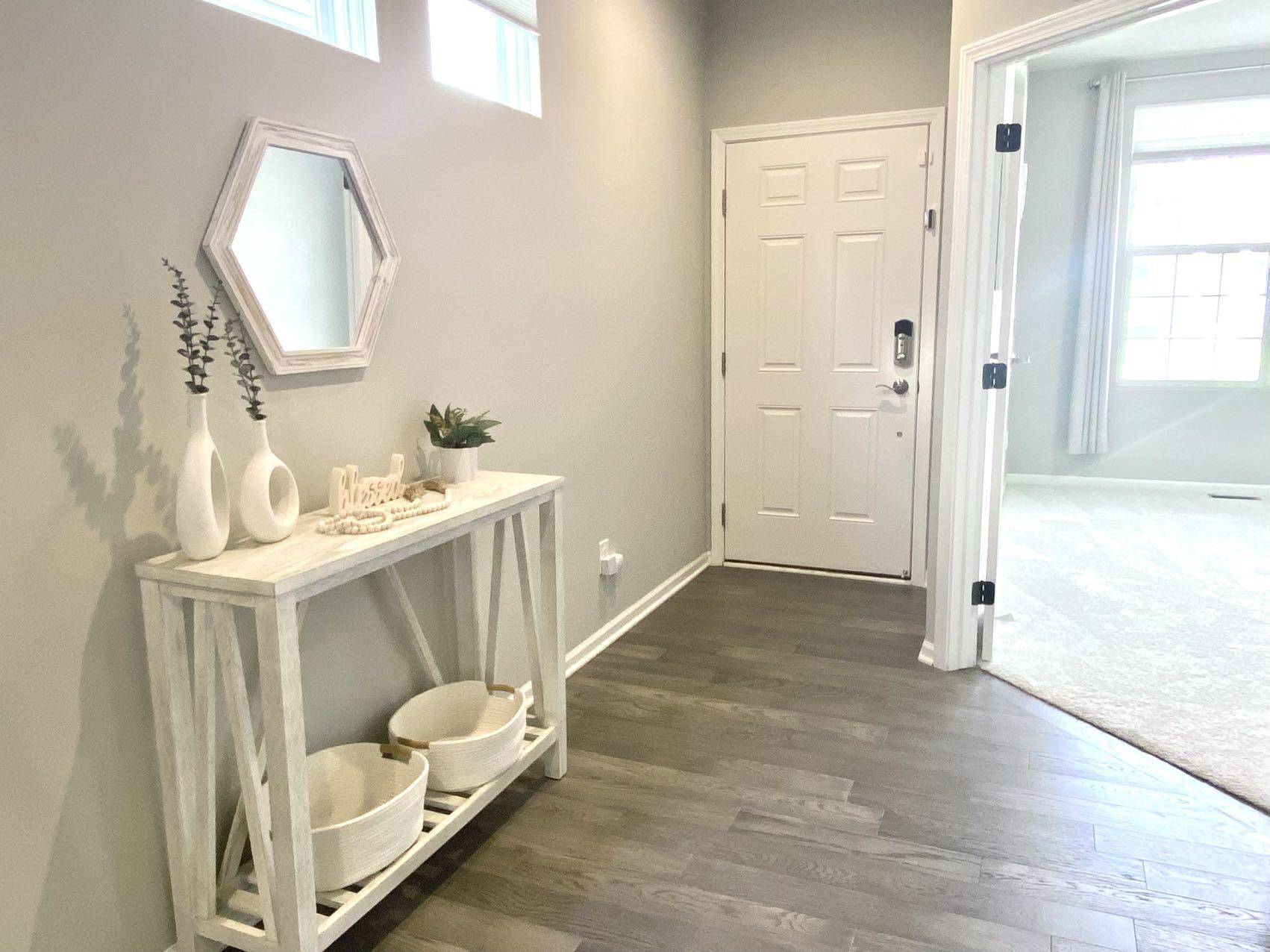 Ann Arbor, MI 48105,2835 Dillon DR