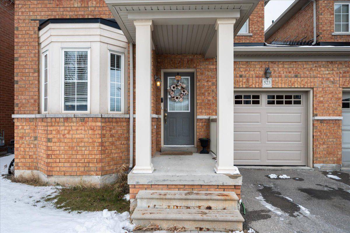 Milton, ON L9T 8A5,523 Nairn CIR