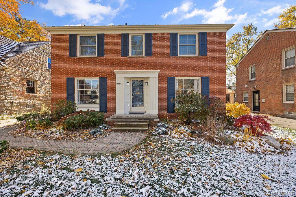 Dearborn, MI 48124,24907 Ward ST