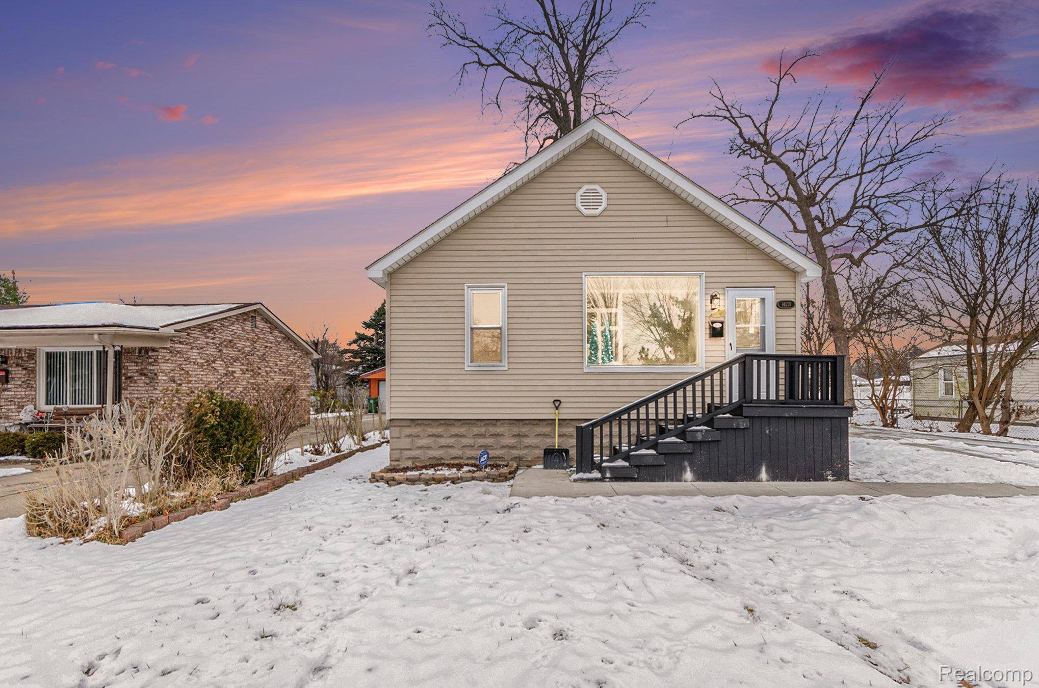 Southgate, MI 48195,14231 Fordline ST