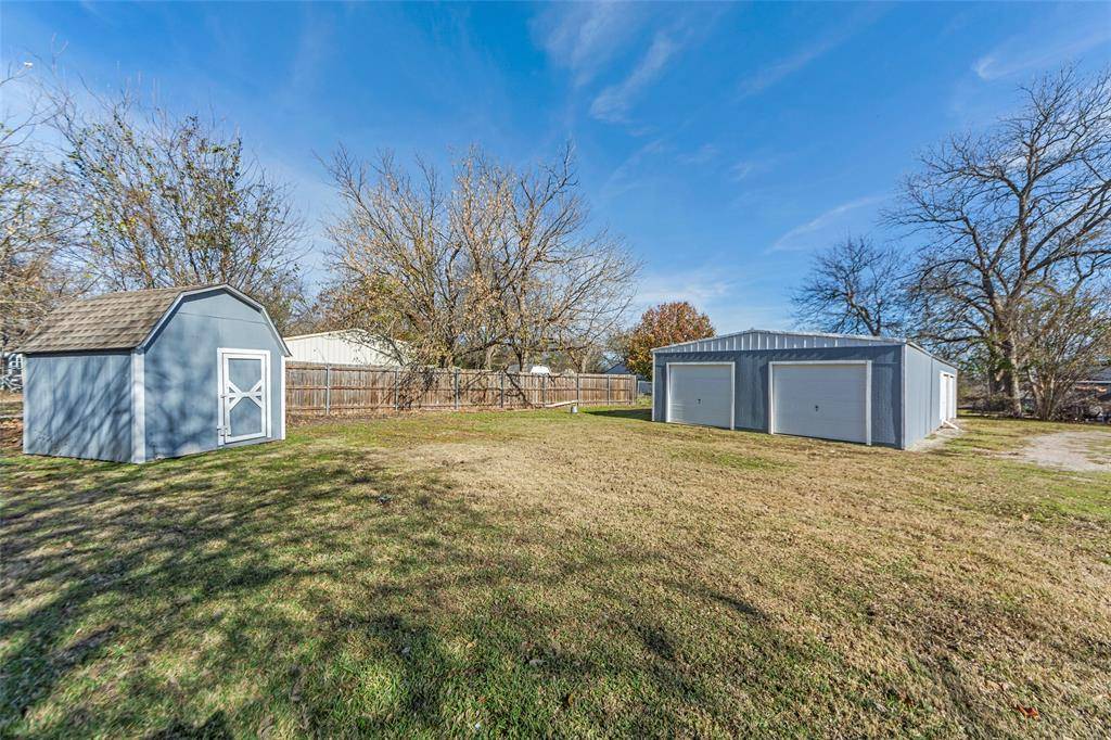 Farmersville, TX 75442,311 Summit Street