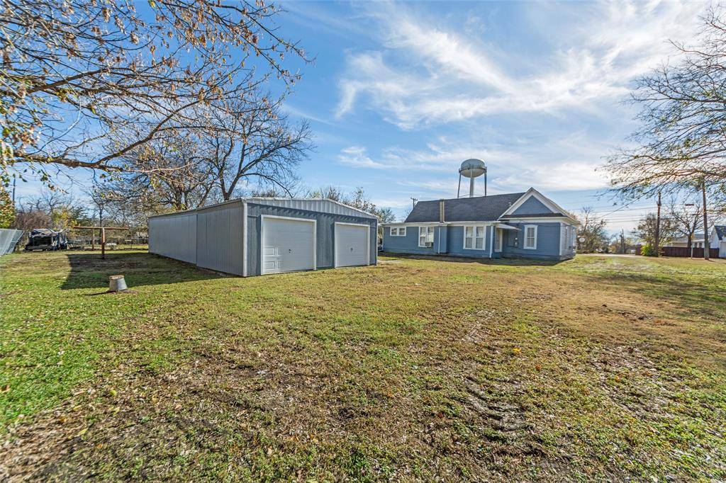 Farmersville, TX 75442,311 Summit Street