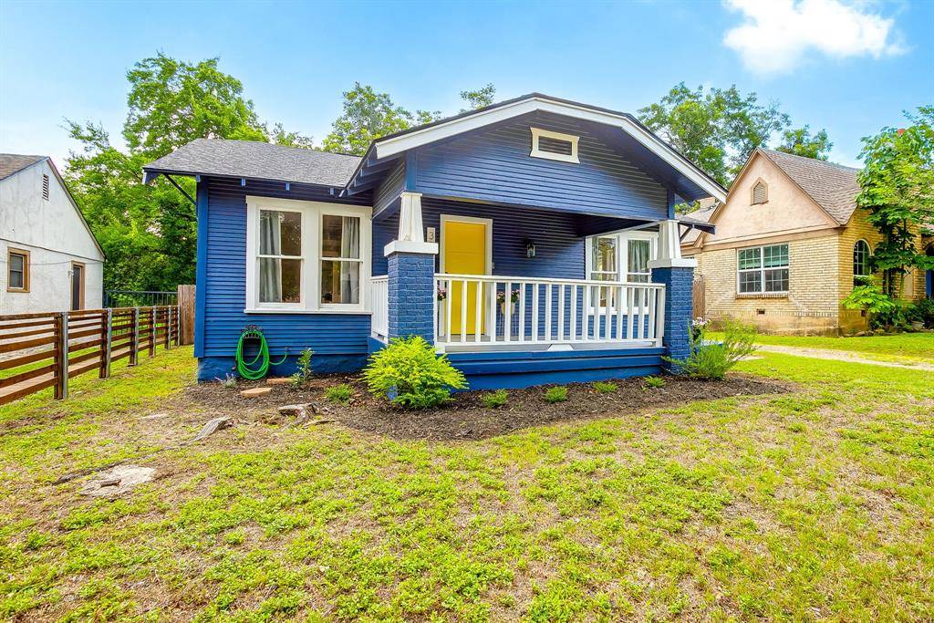 Fort Worth, TX 76110,3221 8th Avenue