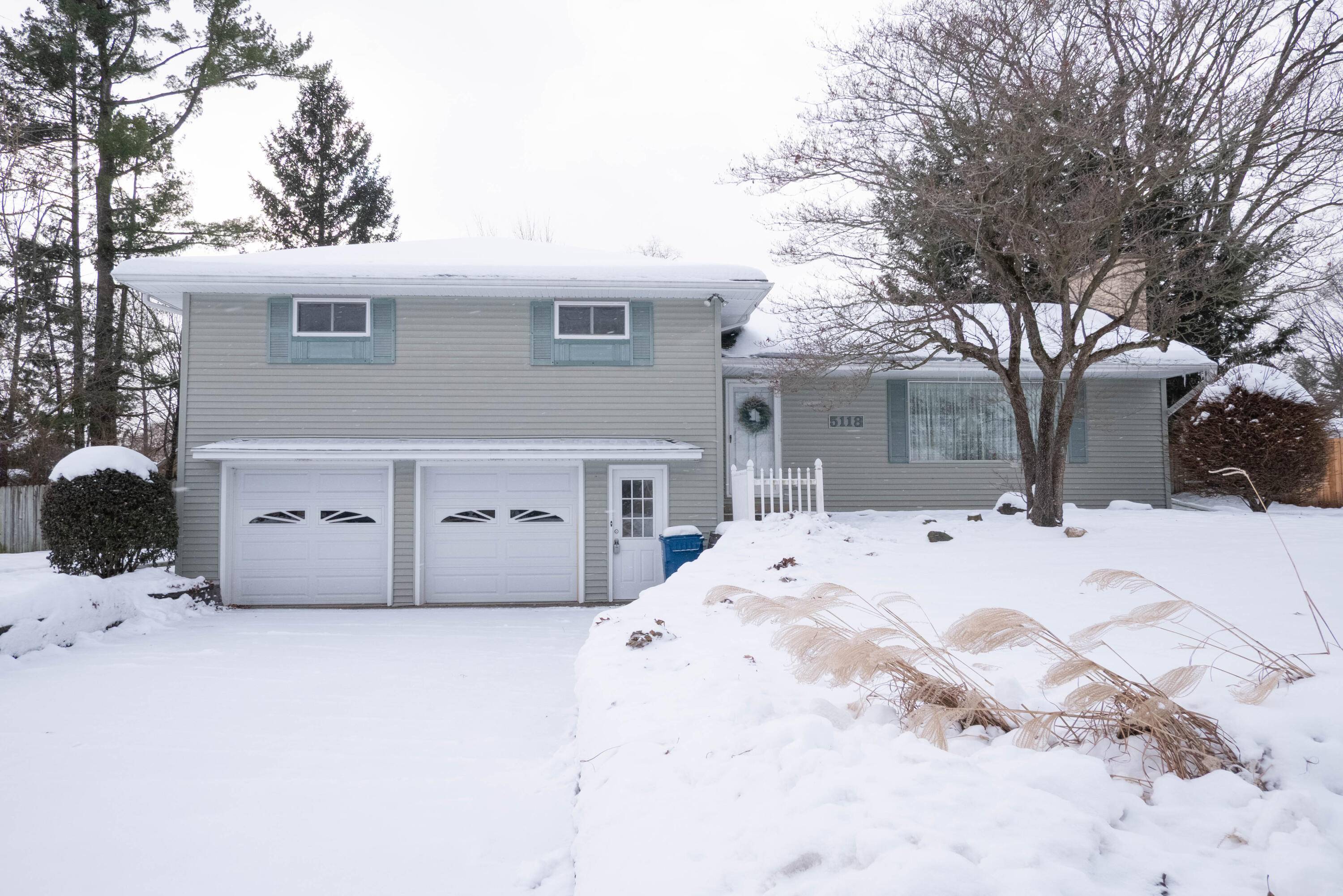 Portage, MI 49002,5118 Midfield DR