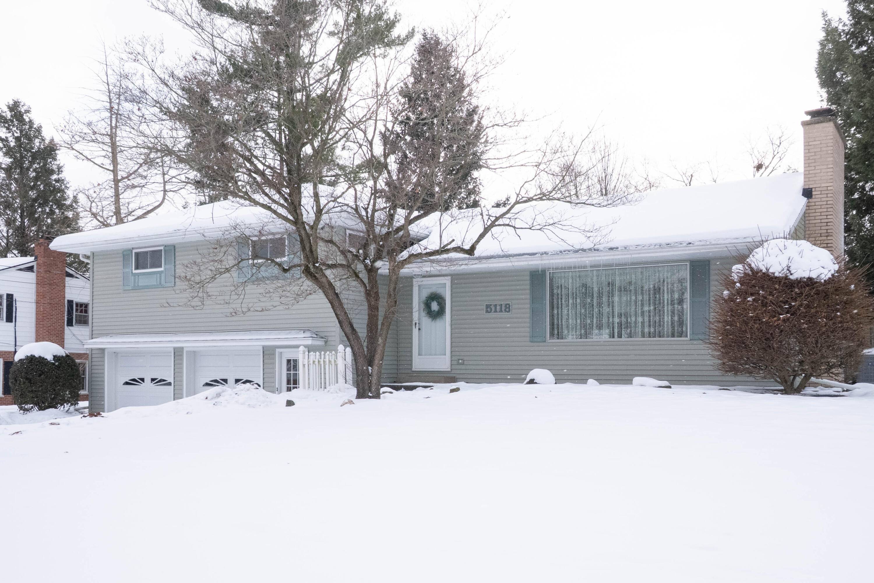 Portage, MI 49002,5118 Midfield DR