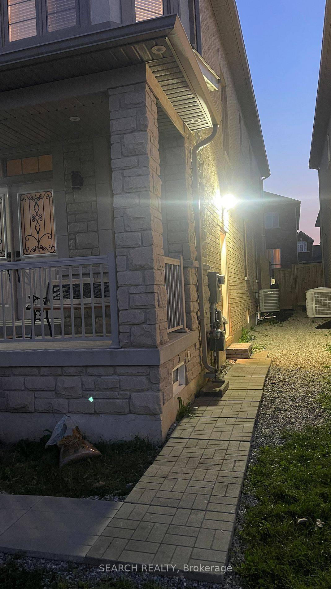 Mississauga, ON L5M 0N2,5560 Ethan DR