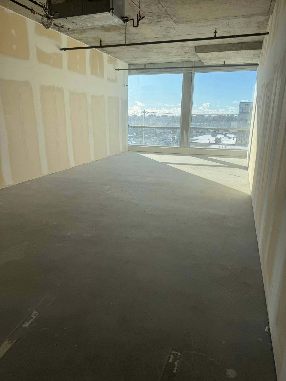 Toronto W05, ON M3J 0L5,1275 FINCH AVE W #403