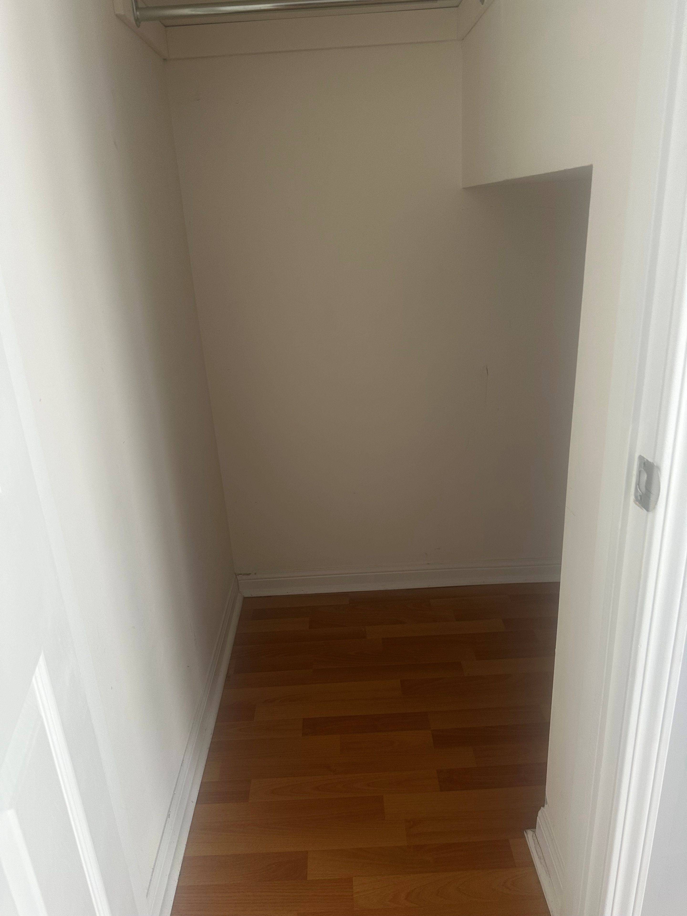 Mississauga, ON L5M 0L7,5650 Winston Churchill BLVD #71