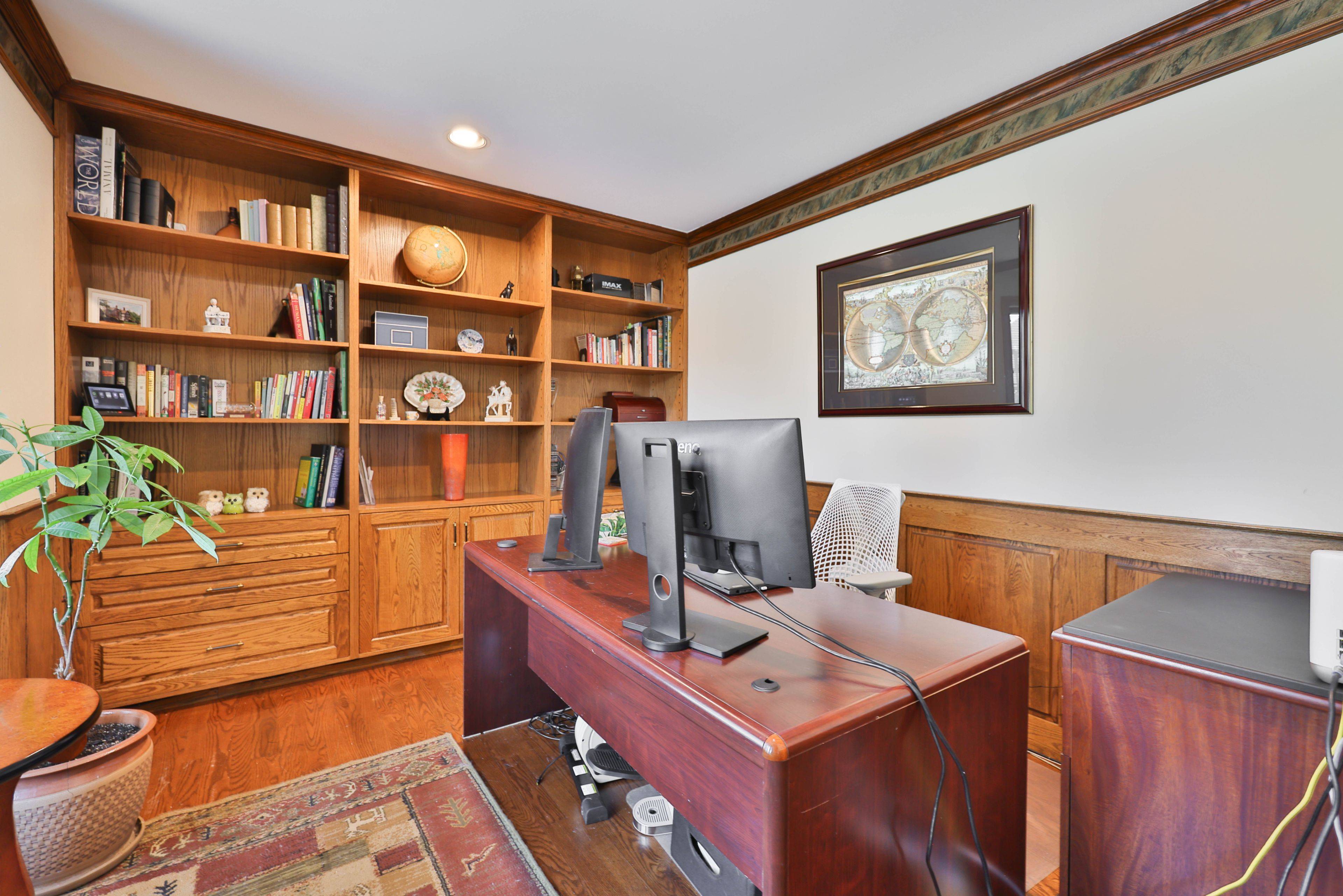 Mississauga, ON L5H 4A6,1070 Geran CRES