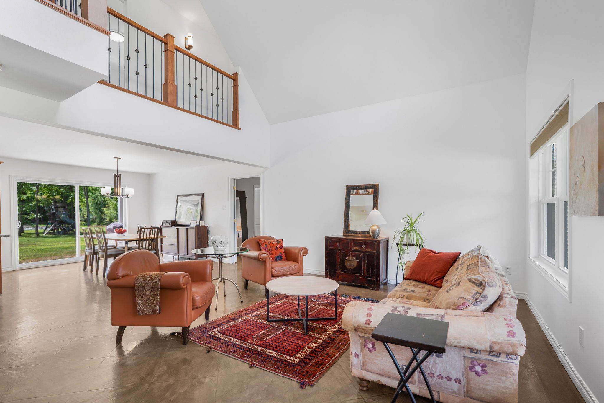 The Nation, ON K0A 1M0,215 Route 200 Route E