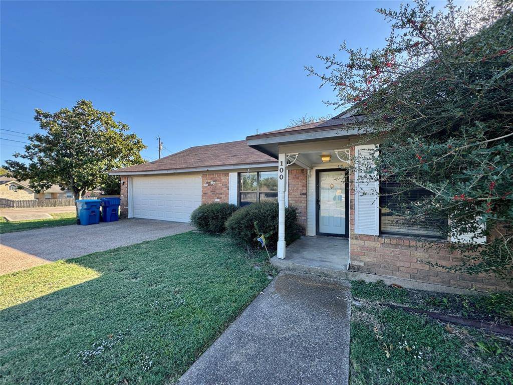 Hewitt, TX 76643,100 Marylee Drive