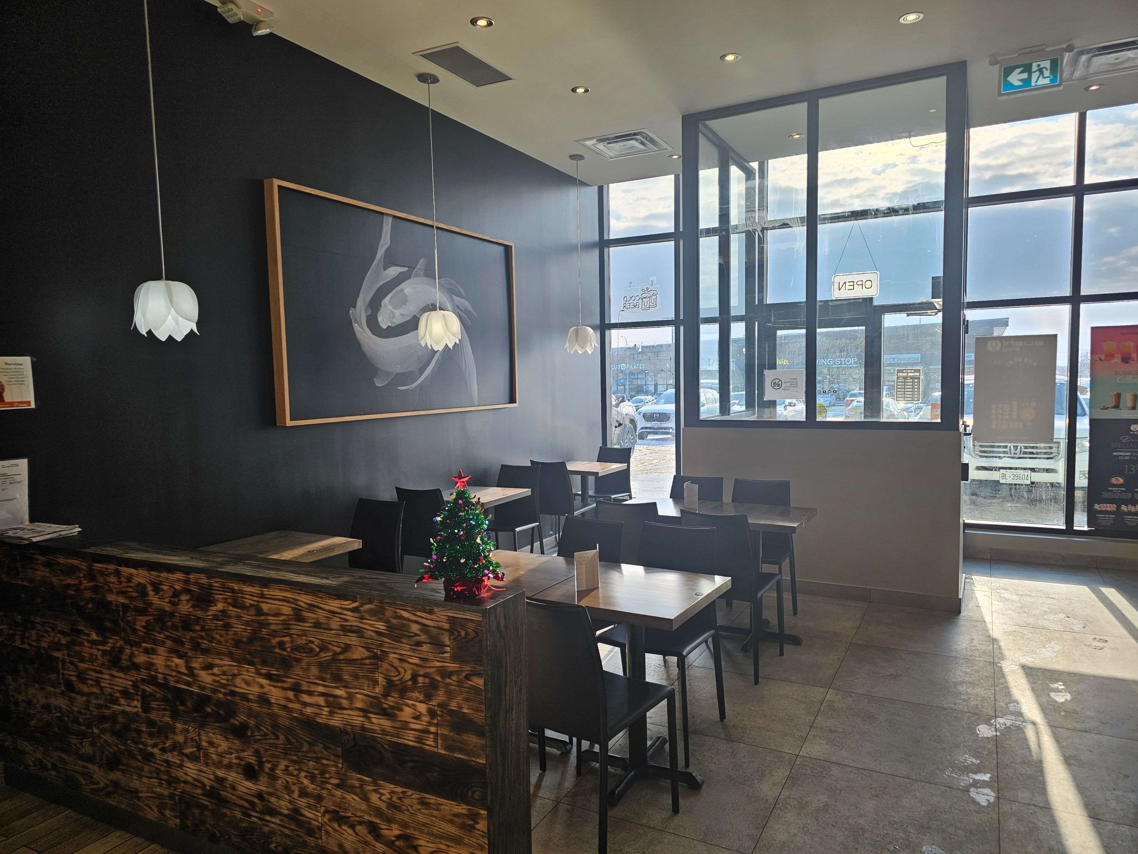 Whitby, ON L1M 2J7,5560 Baldwin ST S #2