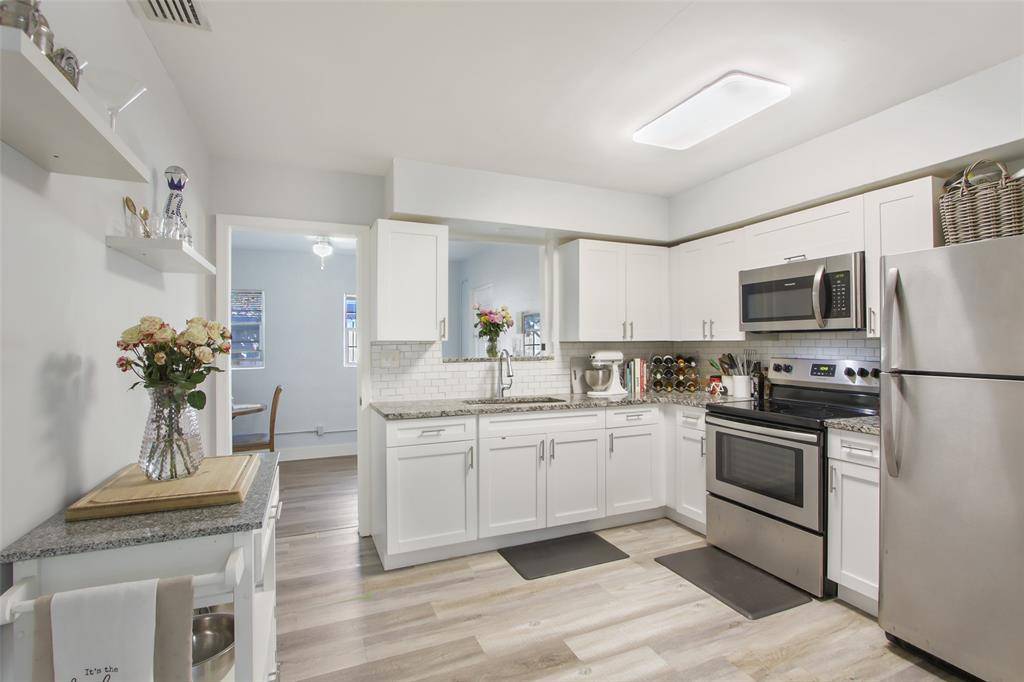 Fort Lauderdale, FL 33305,1408-1410 NE 17TH CT