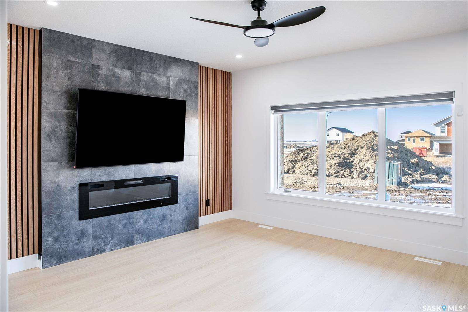 Saskatoon, SK S7H 0W2,430 Nazarali MANOR