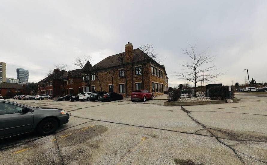 4315 Village Center CT #201, Mississauga, ON L4Z 1S2