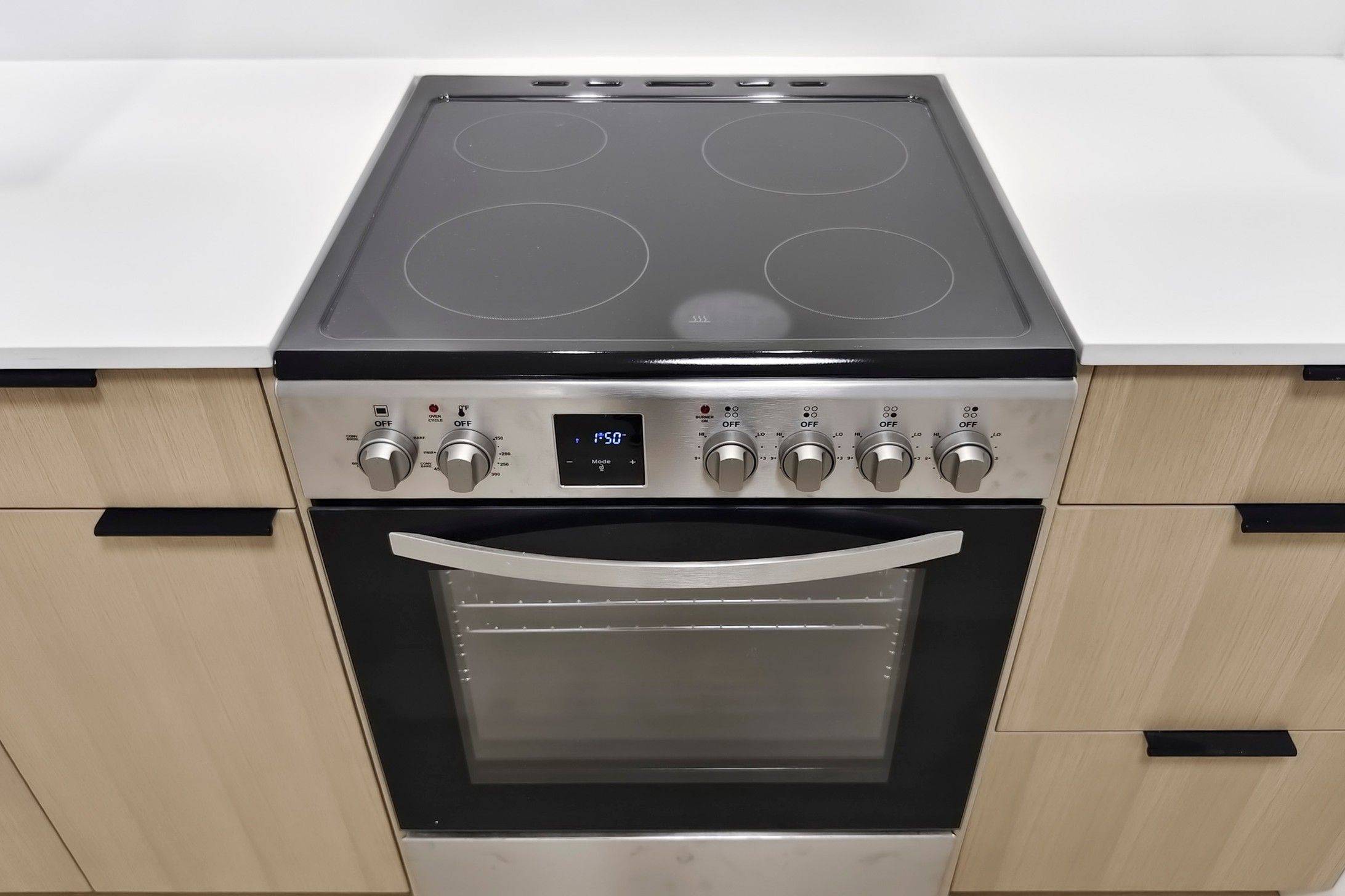 Toronto W01, ON M6R 1G5,168 Pearson AVE #Lower Unit