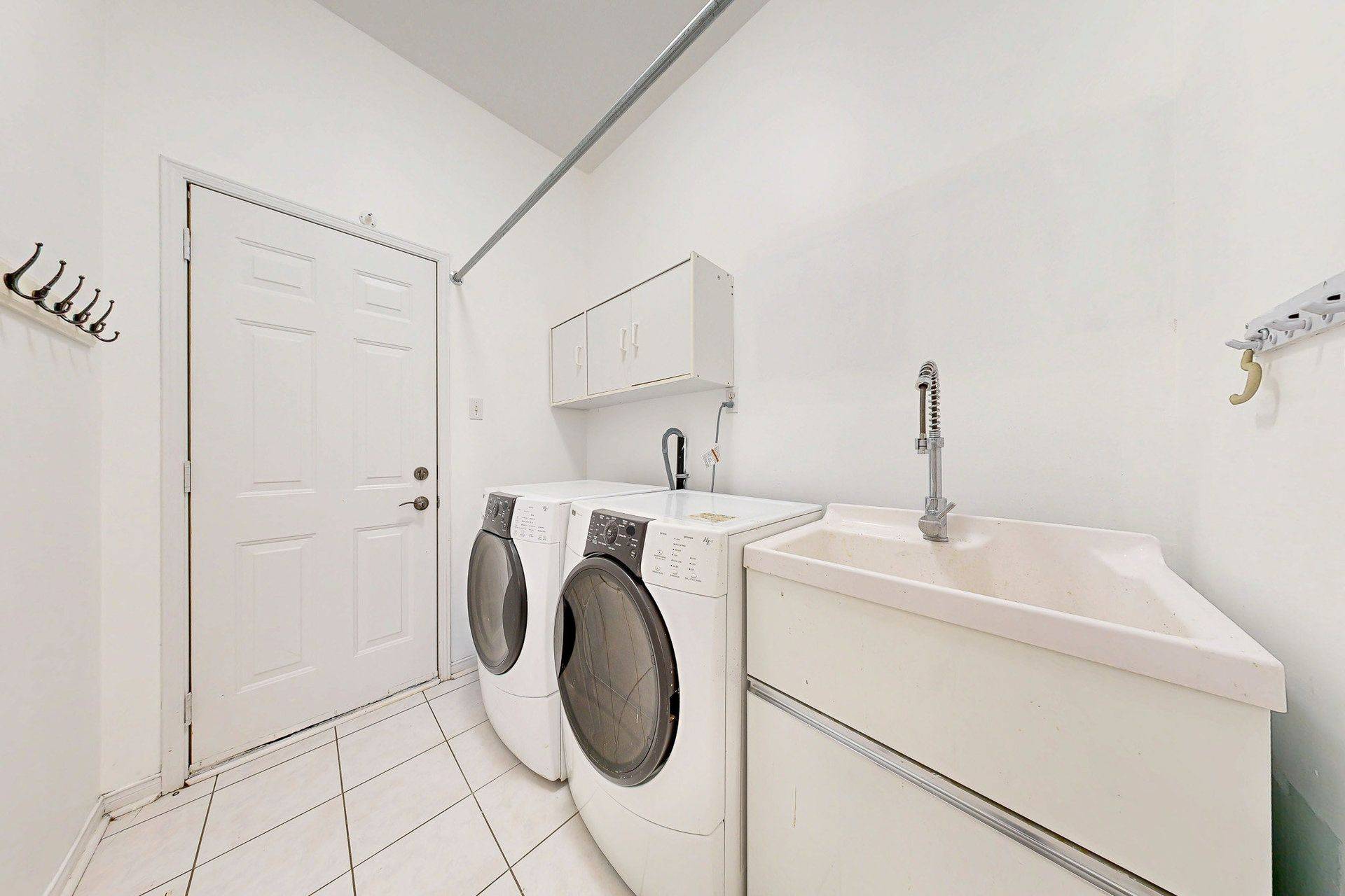 Brampton, ON L7A 1L3,26 Bushberry RD