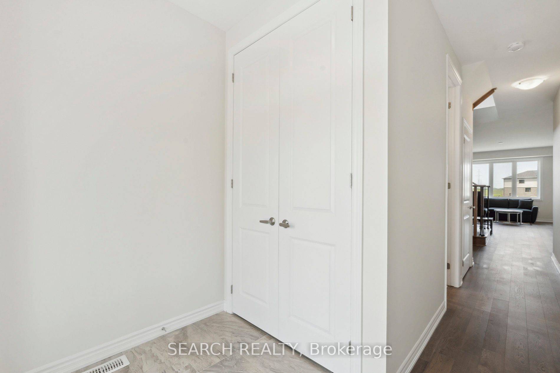 Thorold, ON L2V 0L2,171 Vanilla TRL