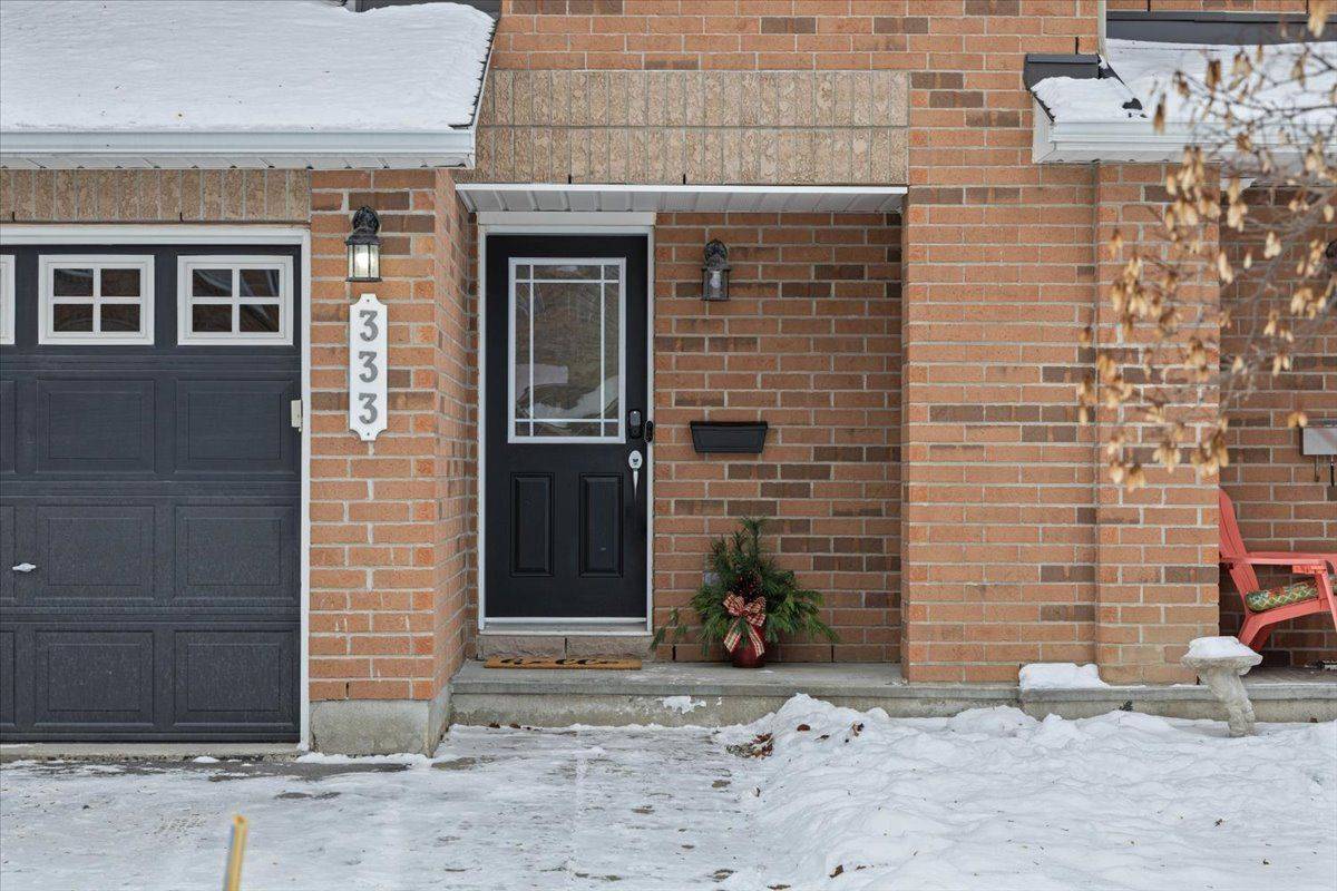 Orleans - Cumberland And Area, ON K4A 0J4,333 Vienna TER