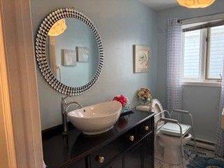 Strathroy-caradoc, ON N7G 1A1,11 Stewart ST #1