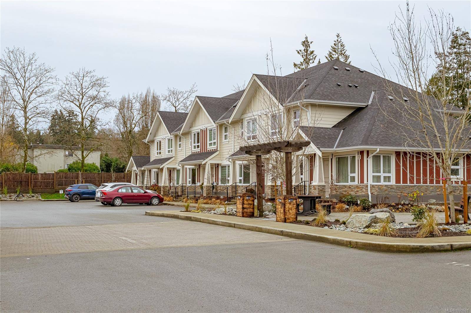 Duncan, BC V9L 4B4,3248 Sherman Rd #116